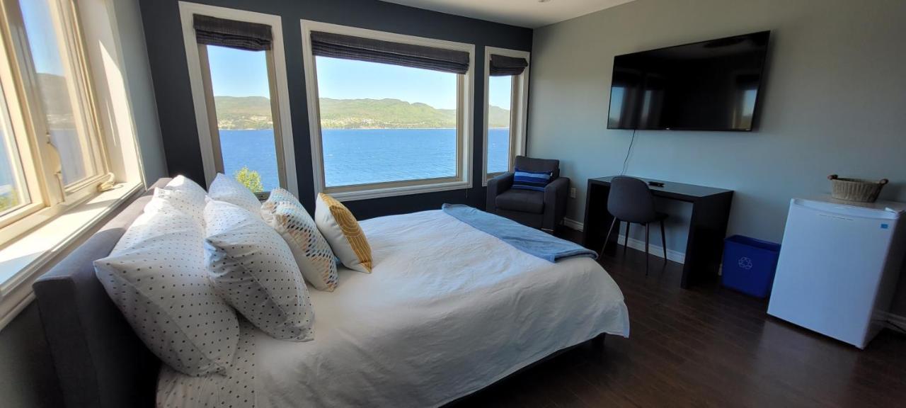 Coastal Lookout Suites 코너브룩 외부 사진