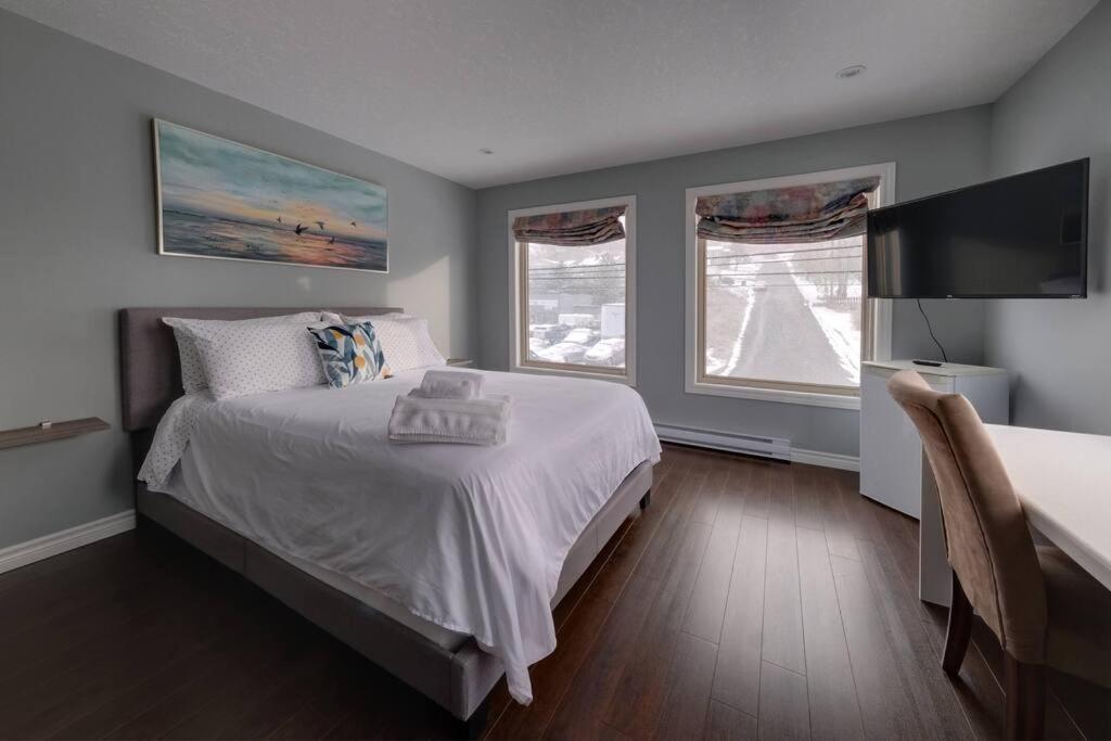Coastal Lookout Suites 코너브룩 외부 사진