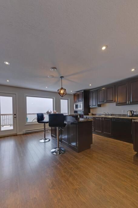 Coastal Lookout Suites 코너브룩 외부 사진