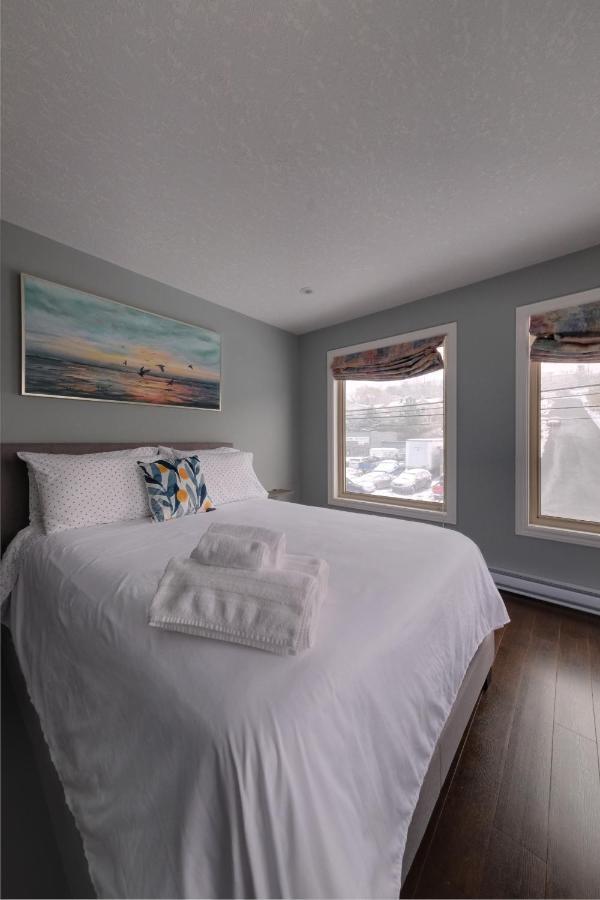Coastal Lookout Suites 코너브룩 외부 사진