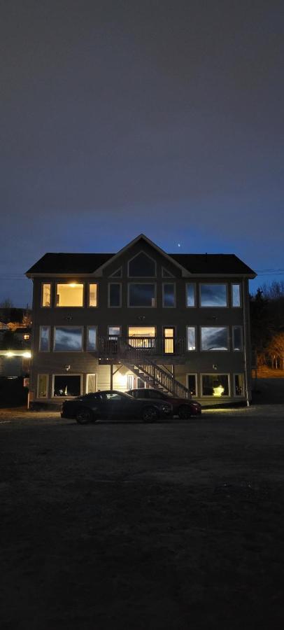 Coastal Lookout Suites 코너브룩 외부 사진